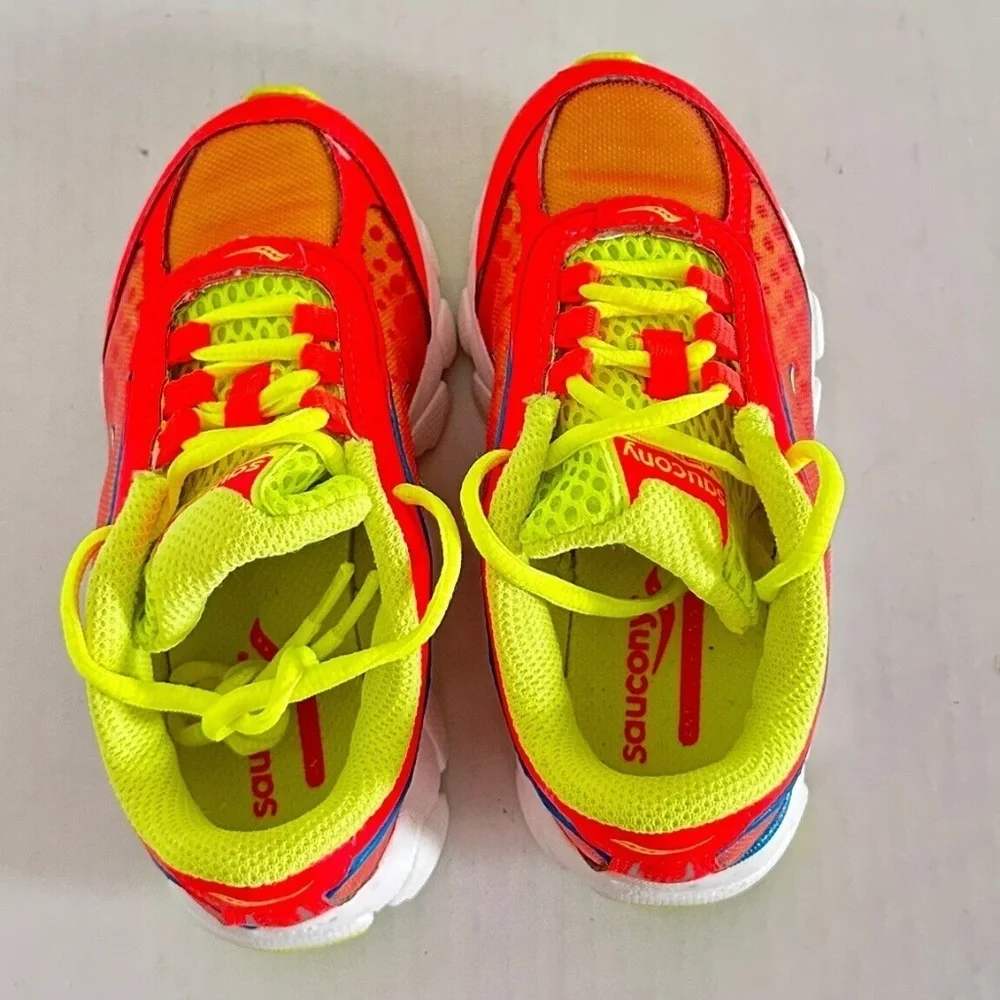 Saucony anti odor